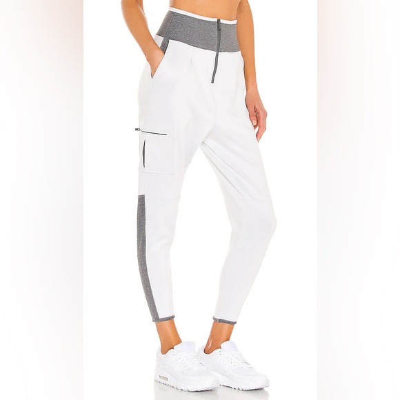 X FP Movement Round The Block Jogger in Optic White - Picture 2 of 7